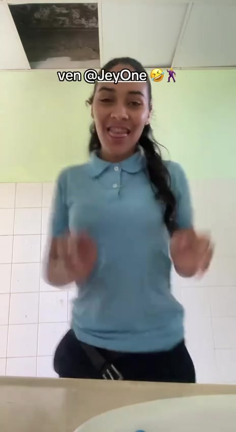 @Gelbania