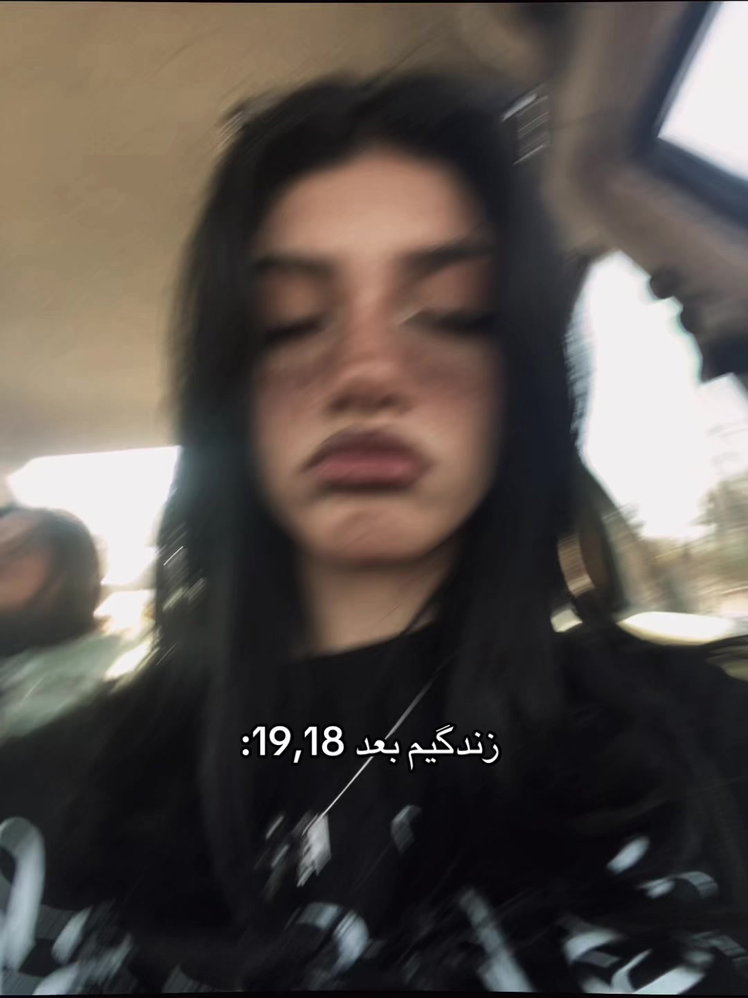 @avaaawoo