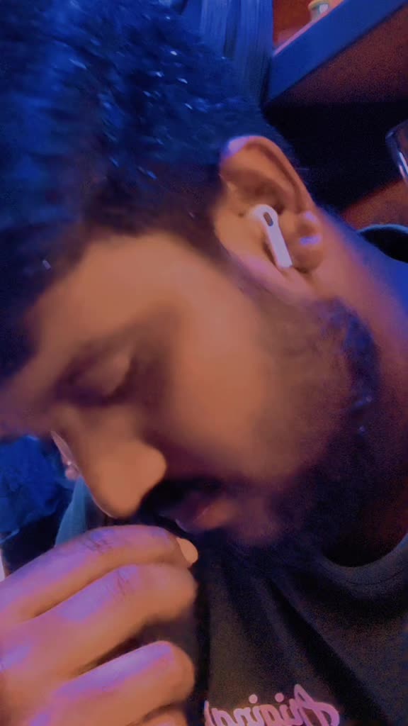 @💞నేను.మీ.రాజమండ్రి.అబ్బాయి 💞