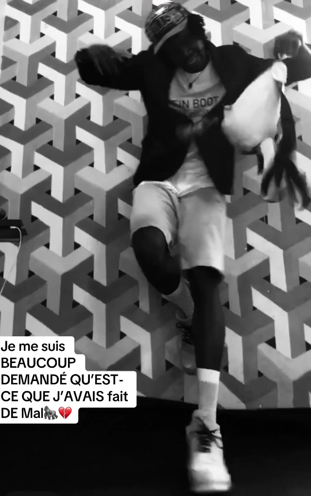 @Al_&Oacute;m&Ograve;_AdE👑