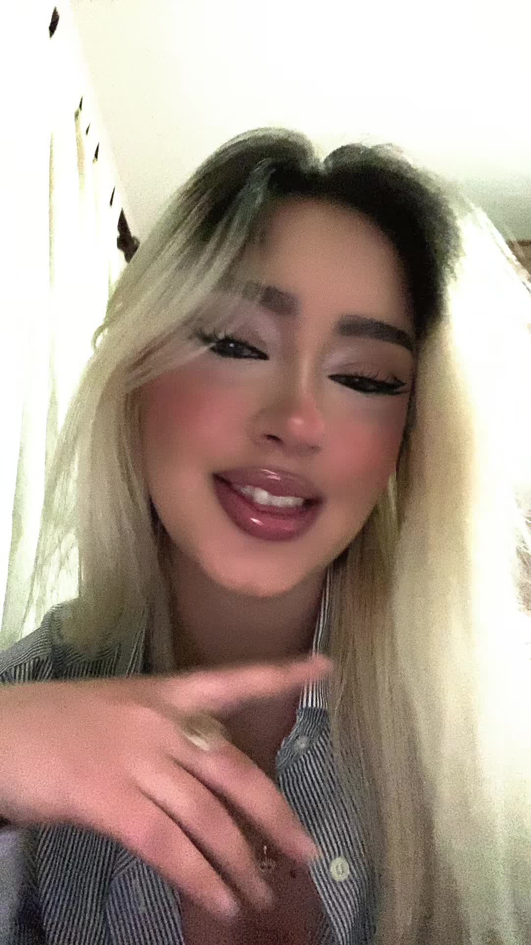 @E🎰