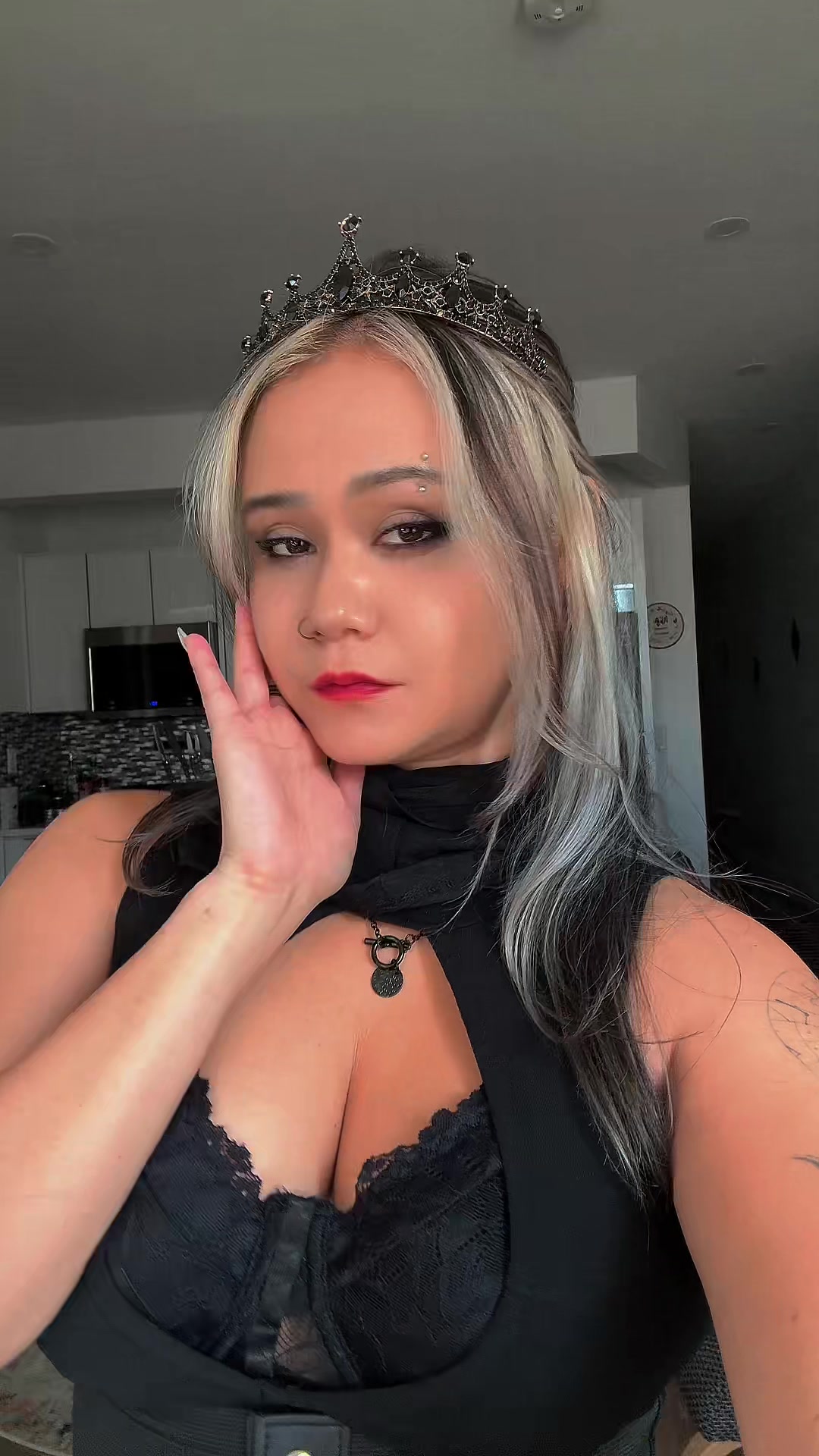 @BassKittenTV 😈