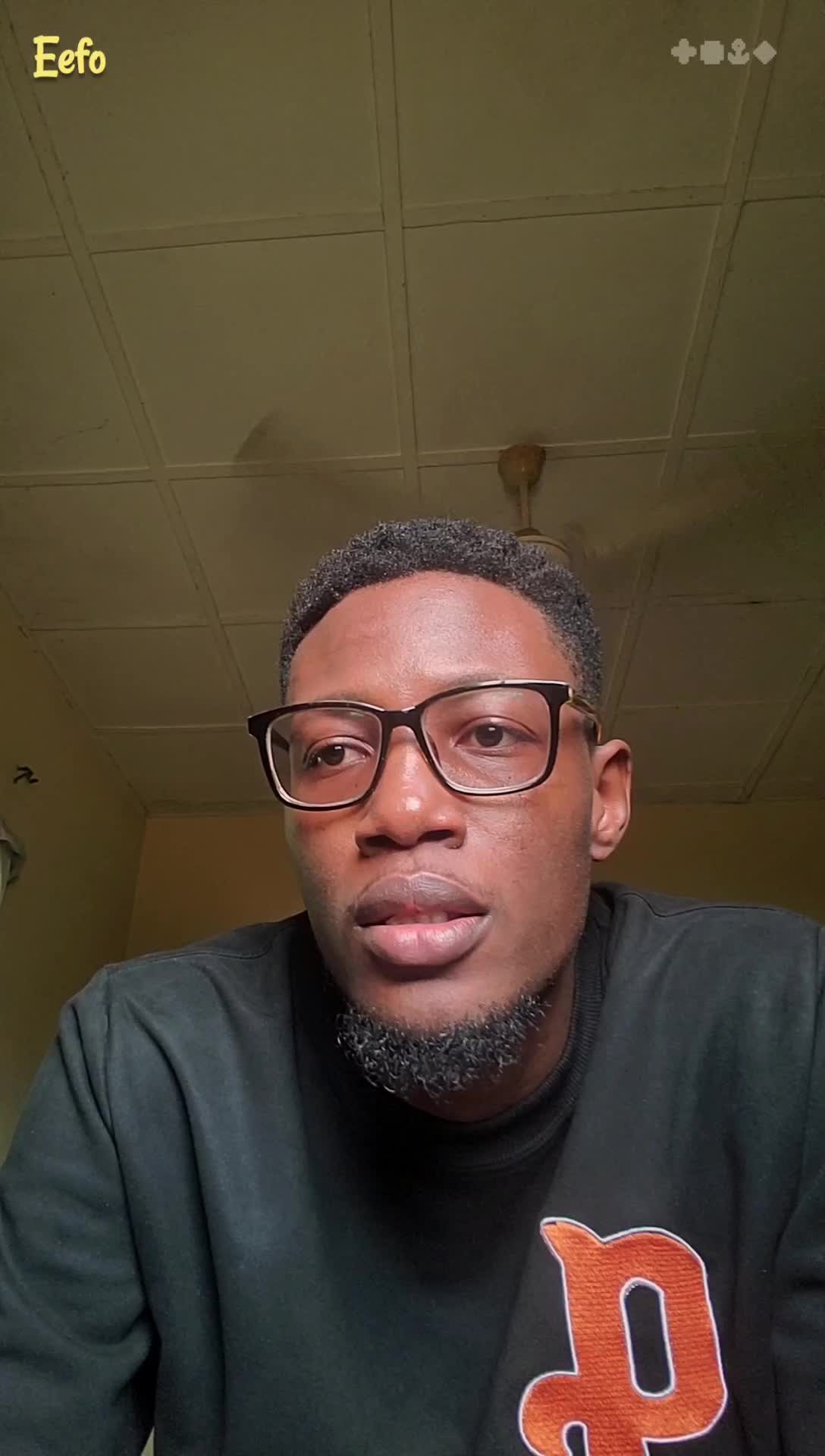@Eefo | Singer-songwriter