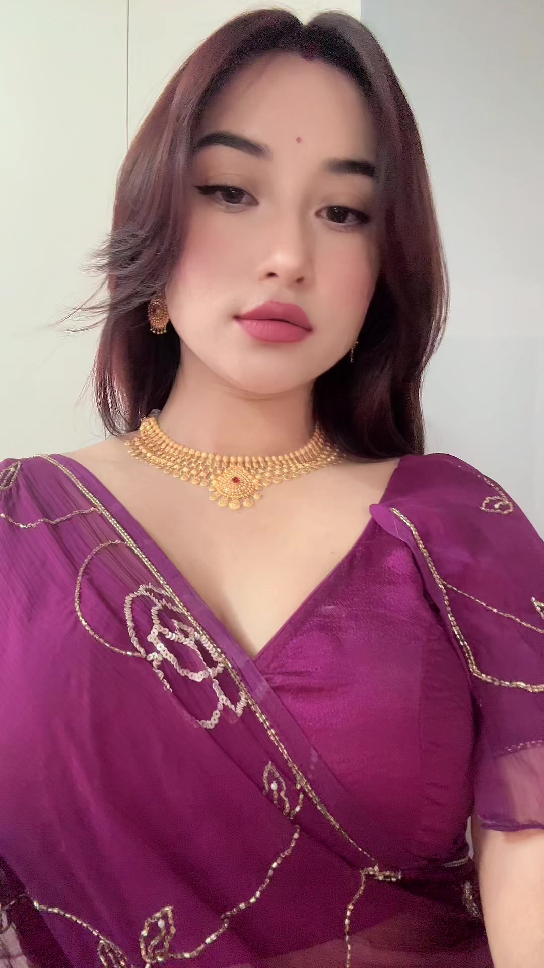 @Bindiya shrestha🐝🐘🧿