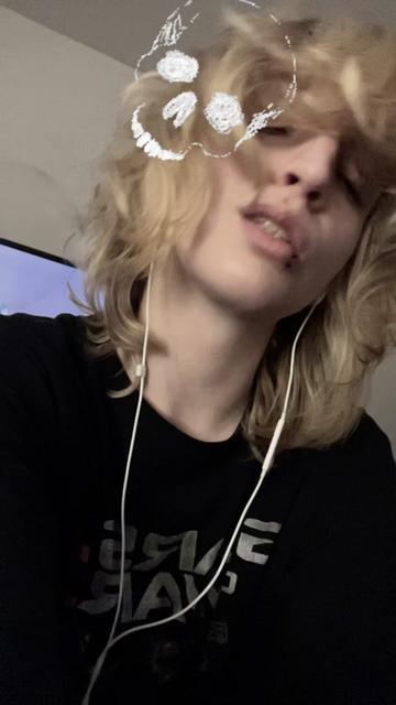 @R1PKittenGrr