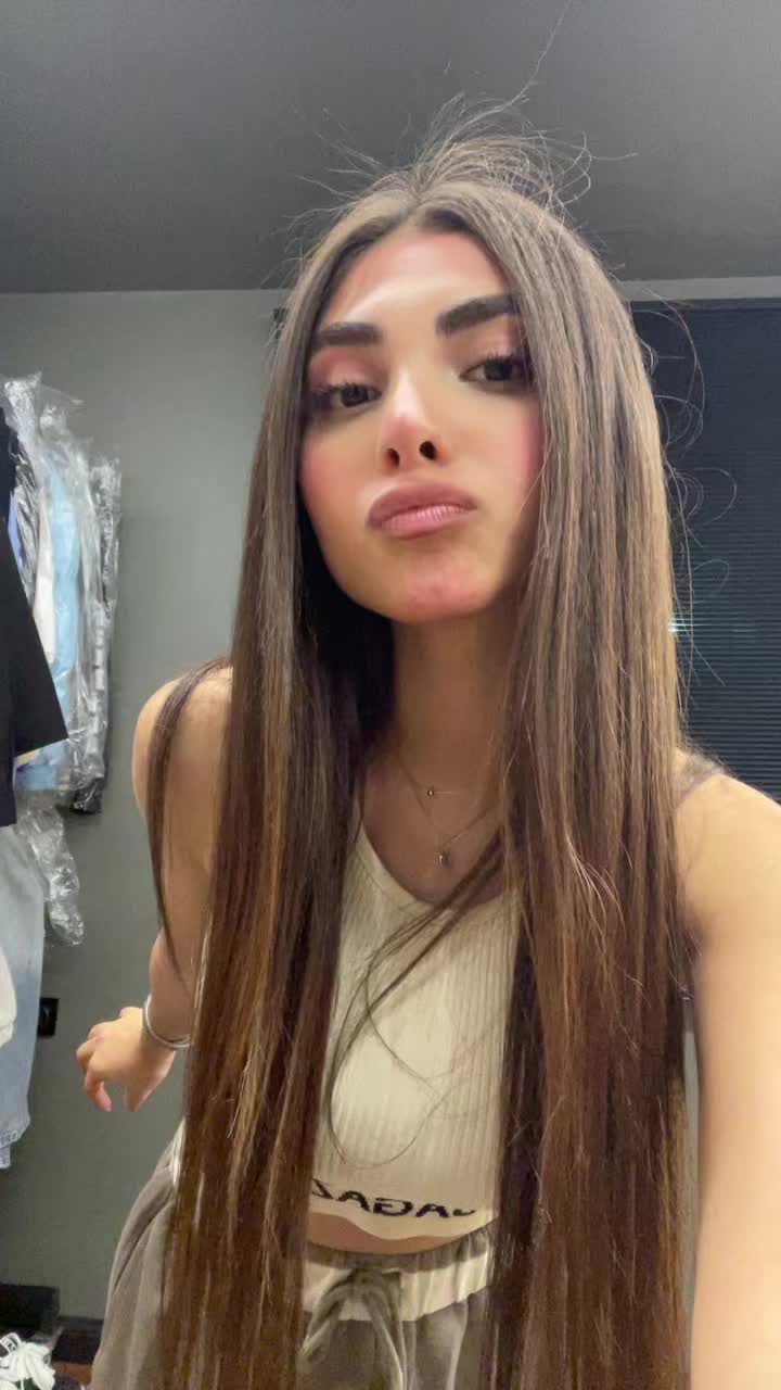 @mobinabaghrzadeh