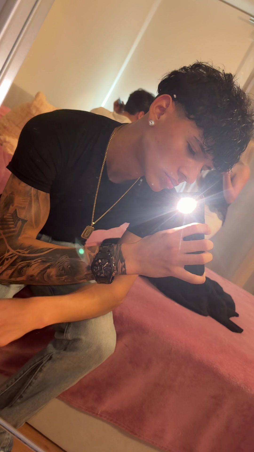 @Lizardo Latino🇨🇴🇻🇪
