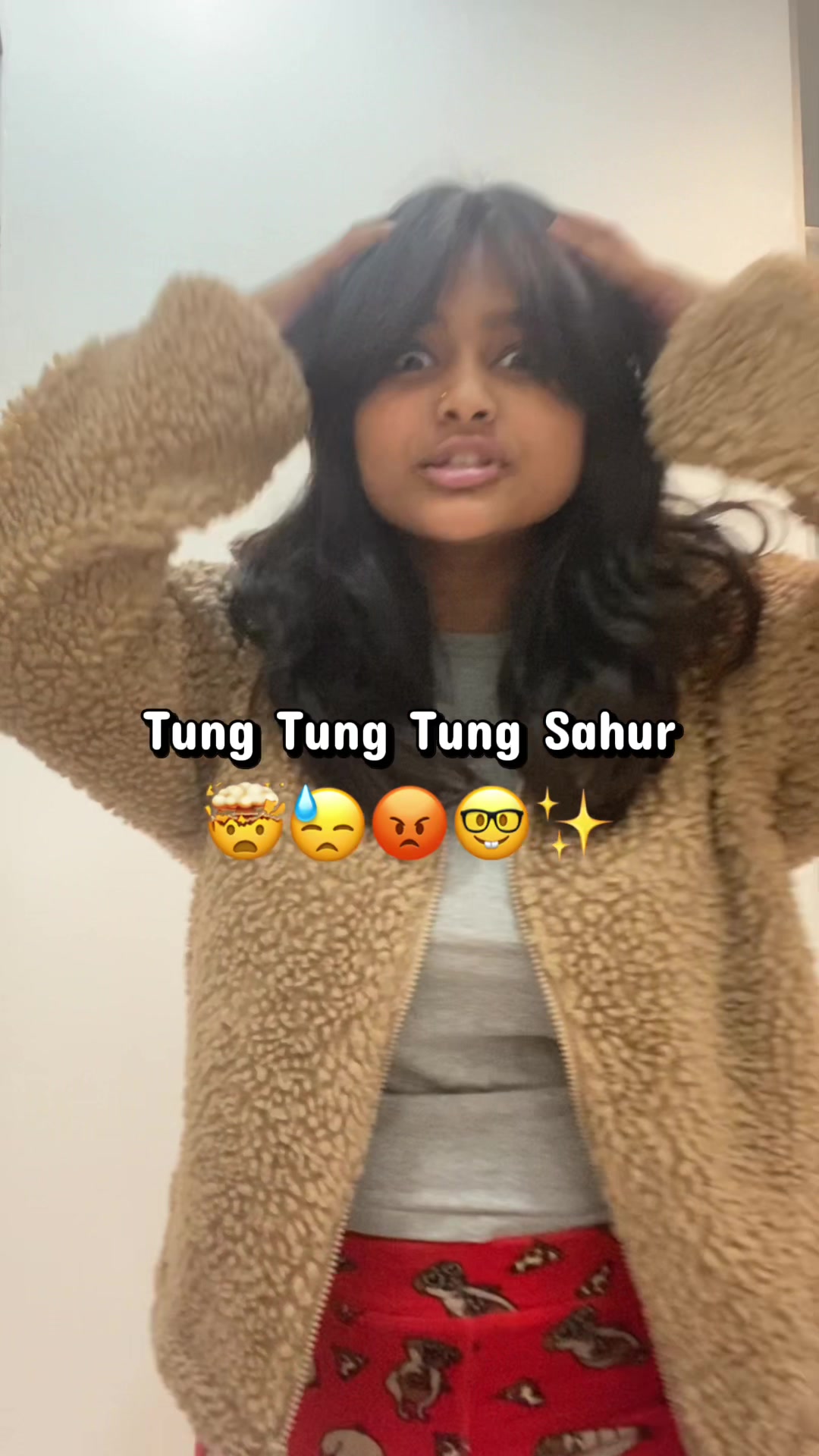 @Santhia