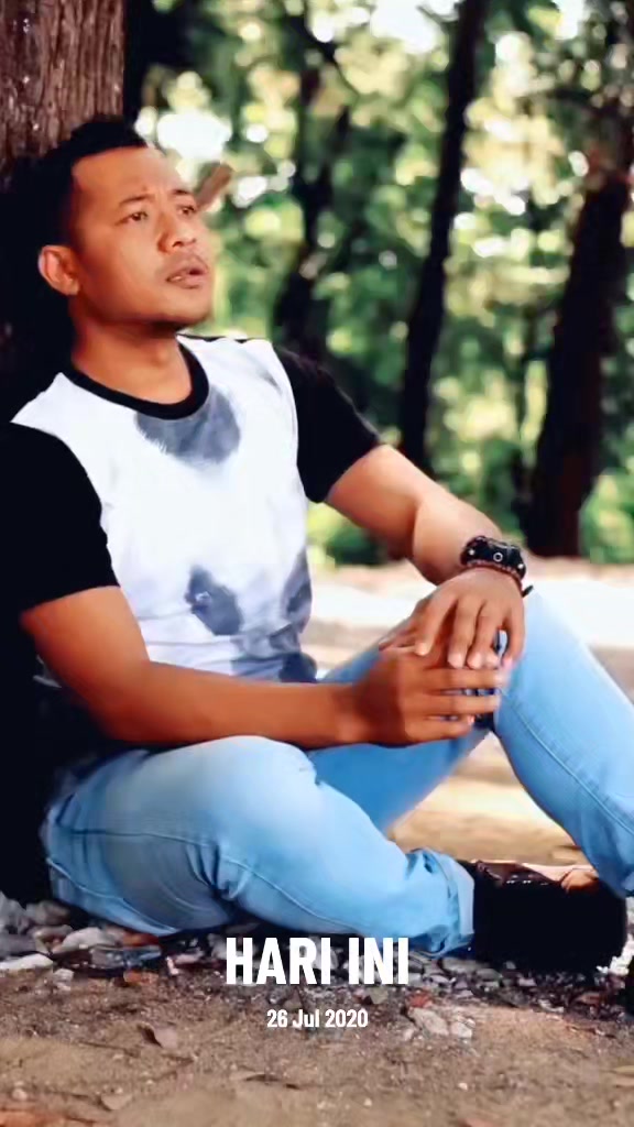 @Bajoelll
