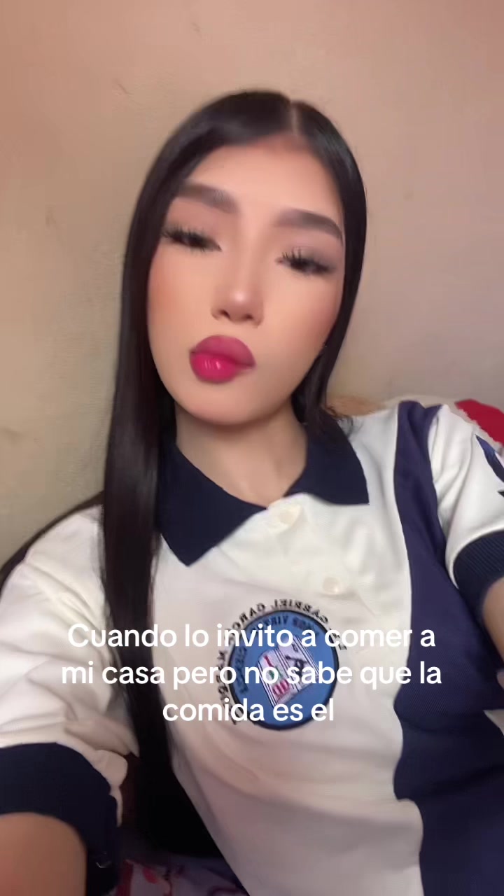 @𝓿𝒶𝓵ℯ 🍒