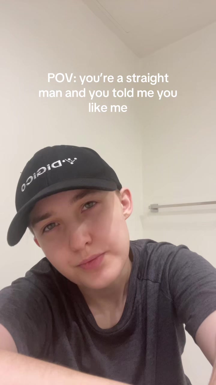 @DoctorWhom