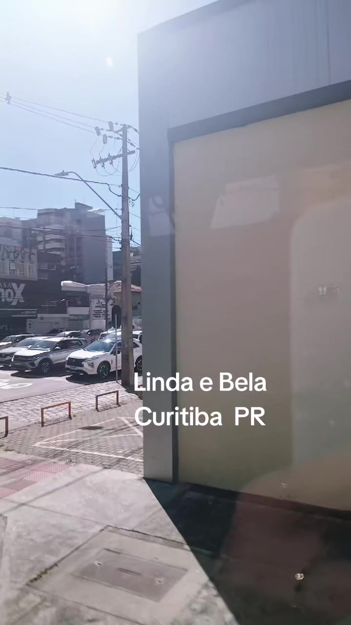 @Elisa