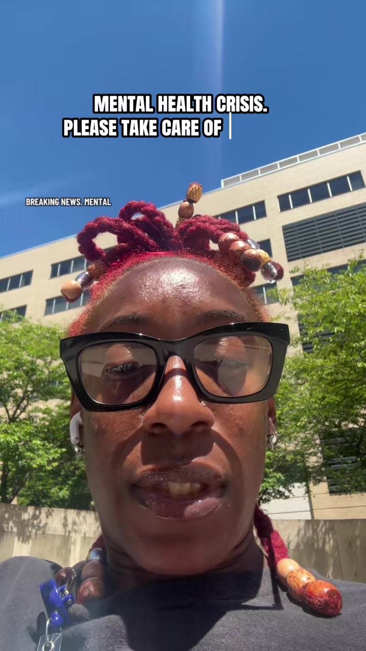 @Deirra | Vibe Curator