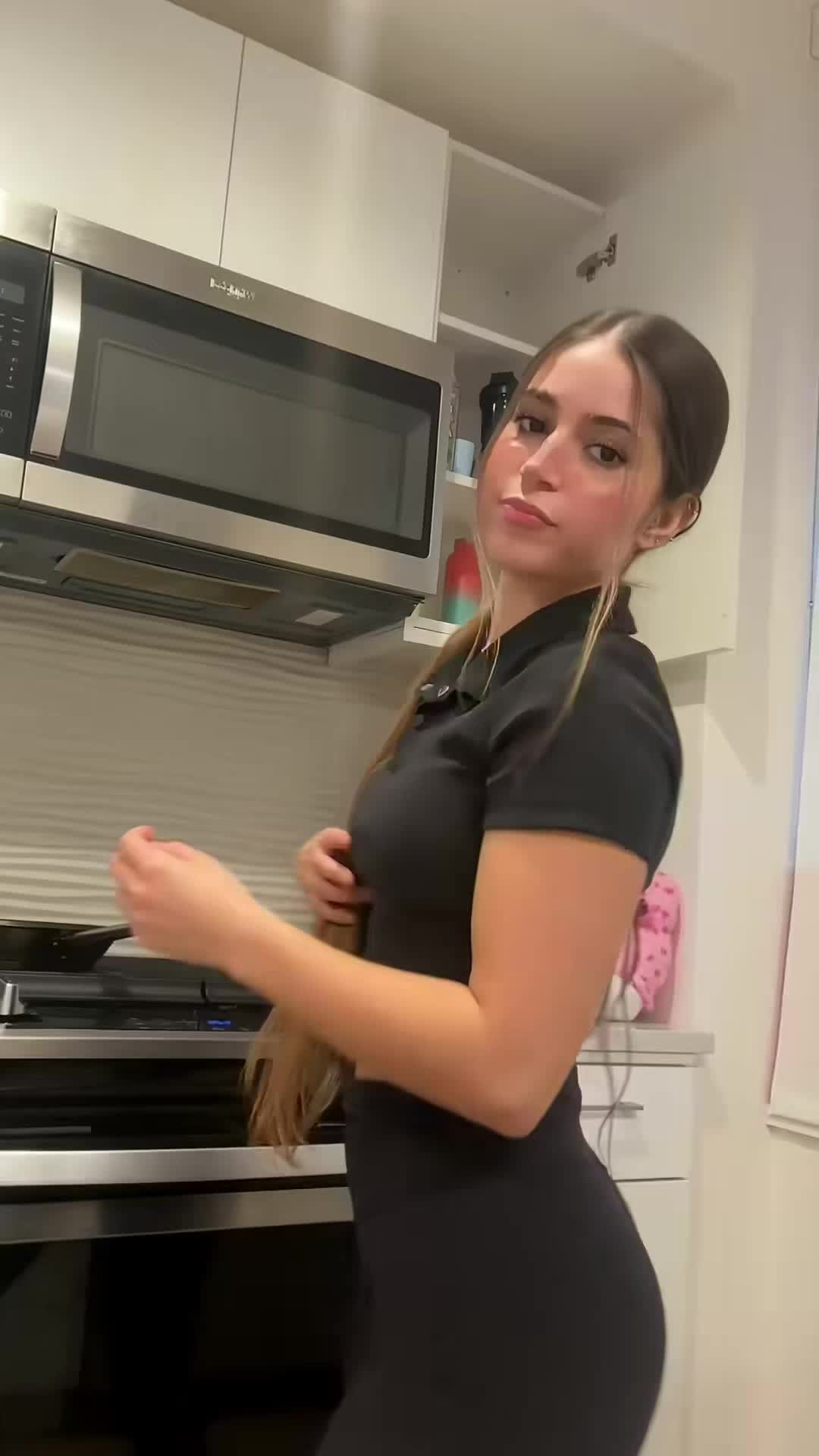 @Valentina ๐๐ฉ๐