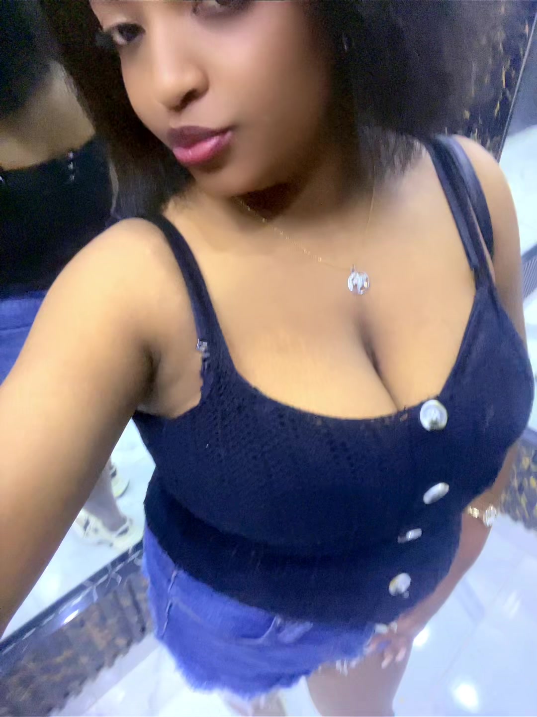 @Sisi 😘