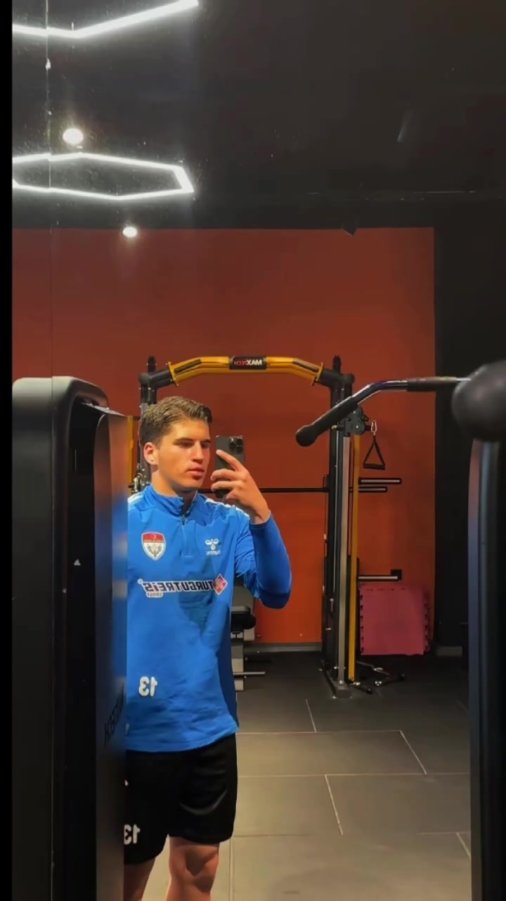 @Canbayfan
