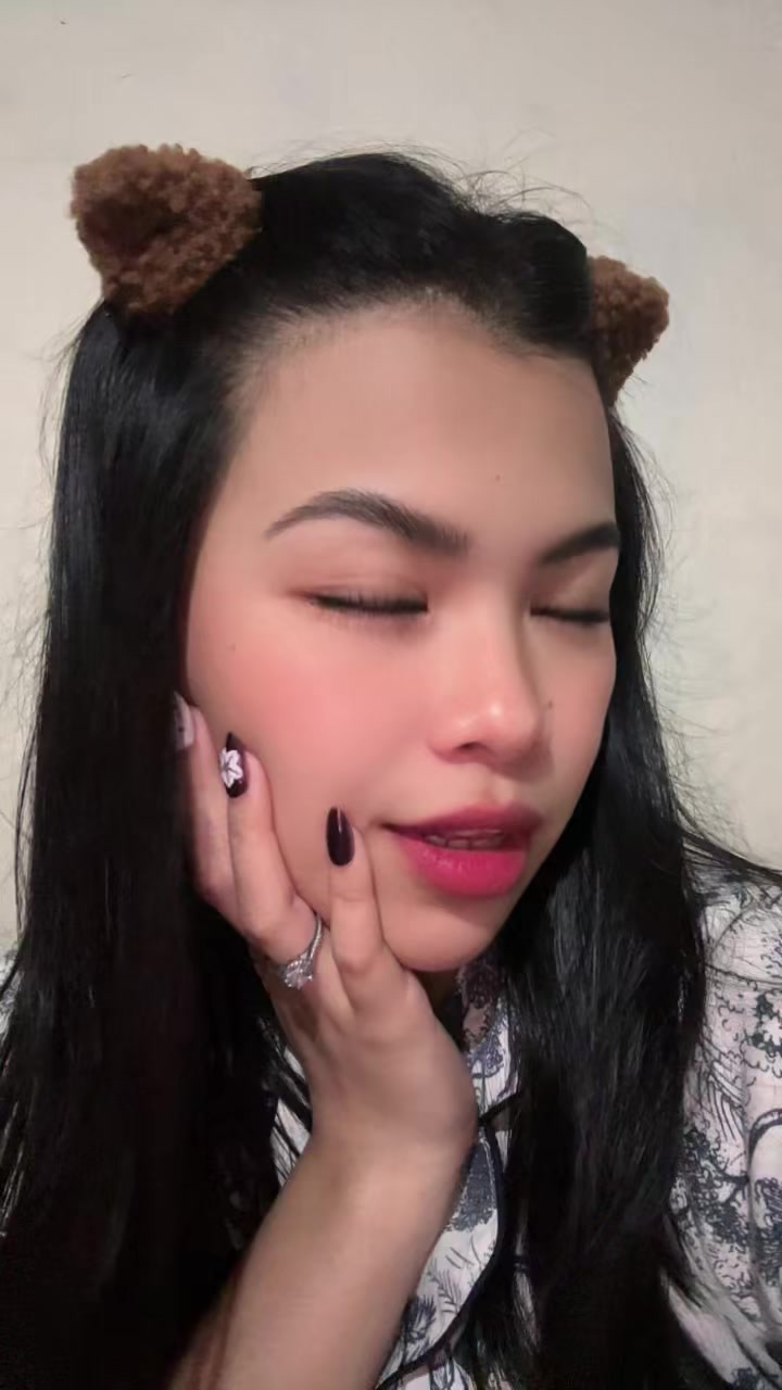 @Isha ☘️