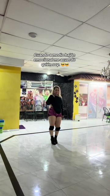 @Kika Faylin Dancer