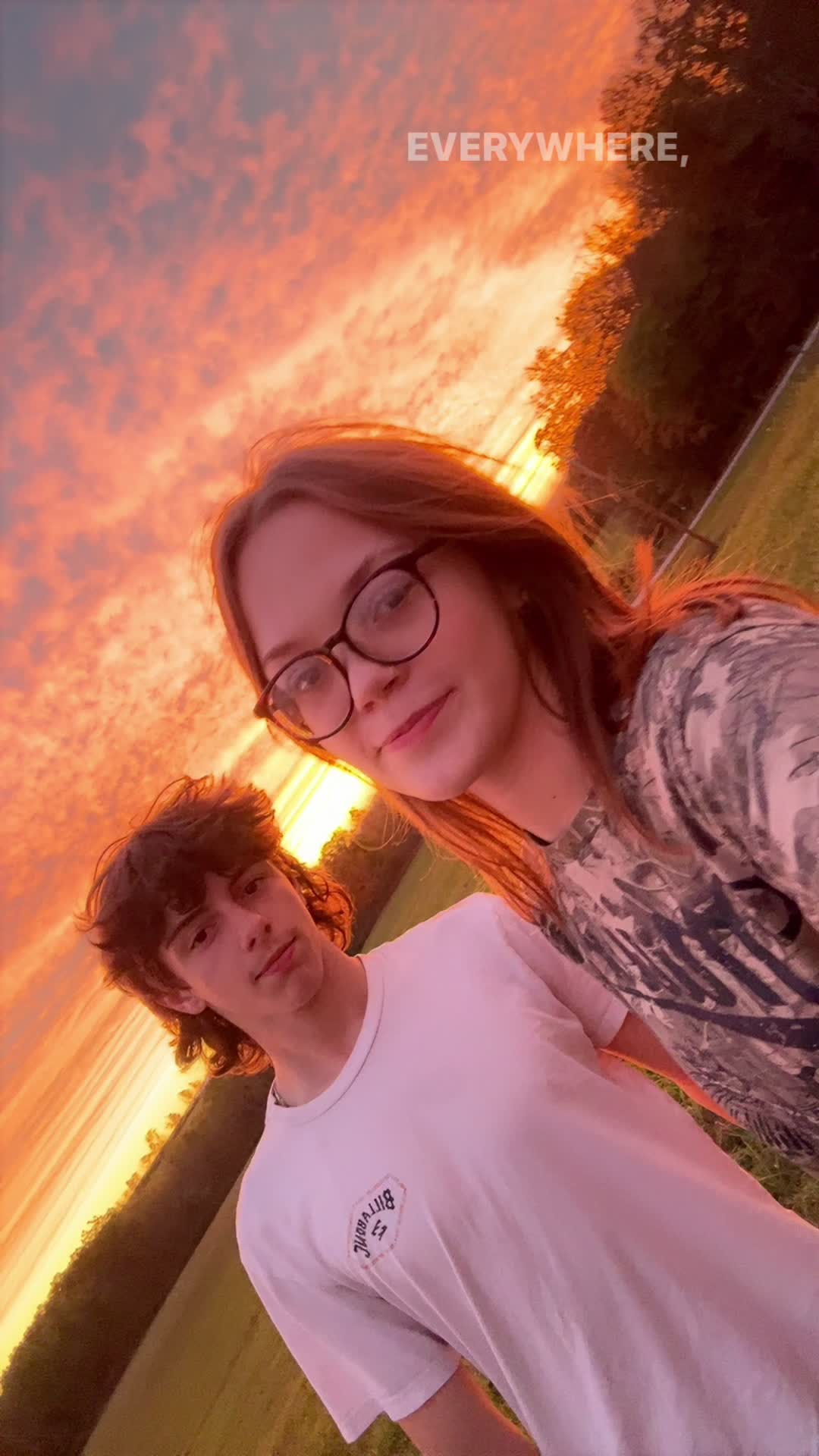 @😝