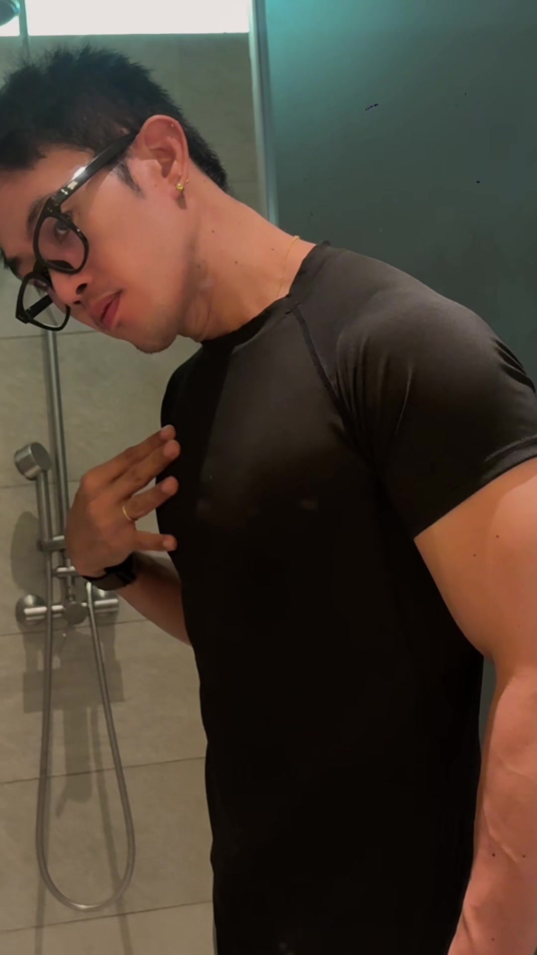 @Iambryanadlaon