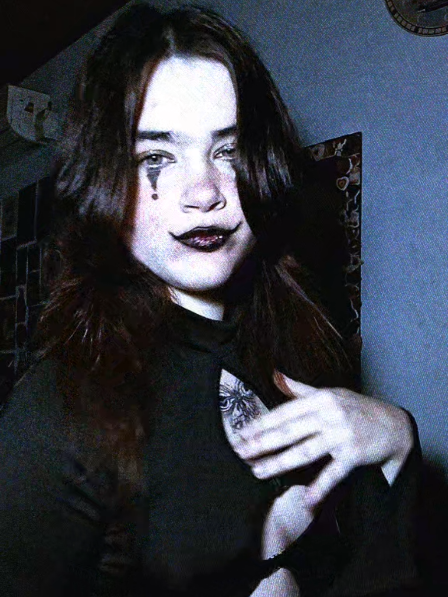 @Nephara 🧛🏻&zwj;♀️🦇🧙🏻&zwj;♀️