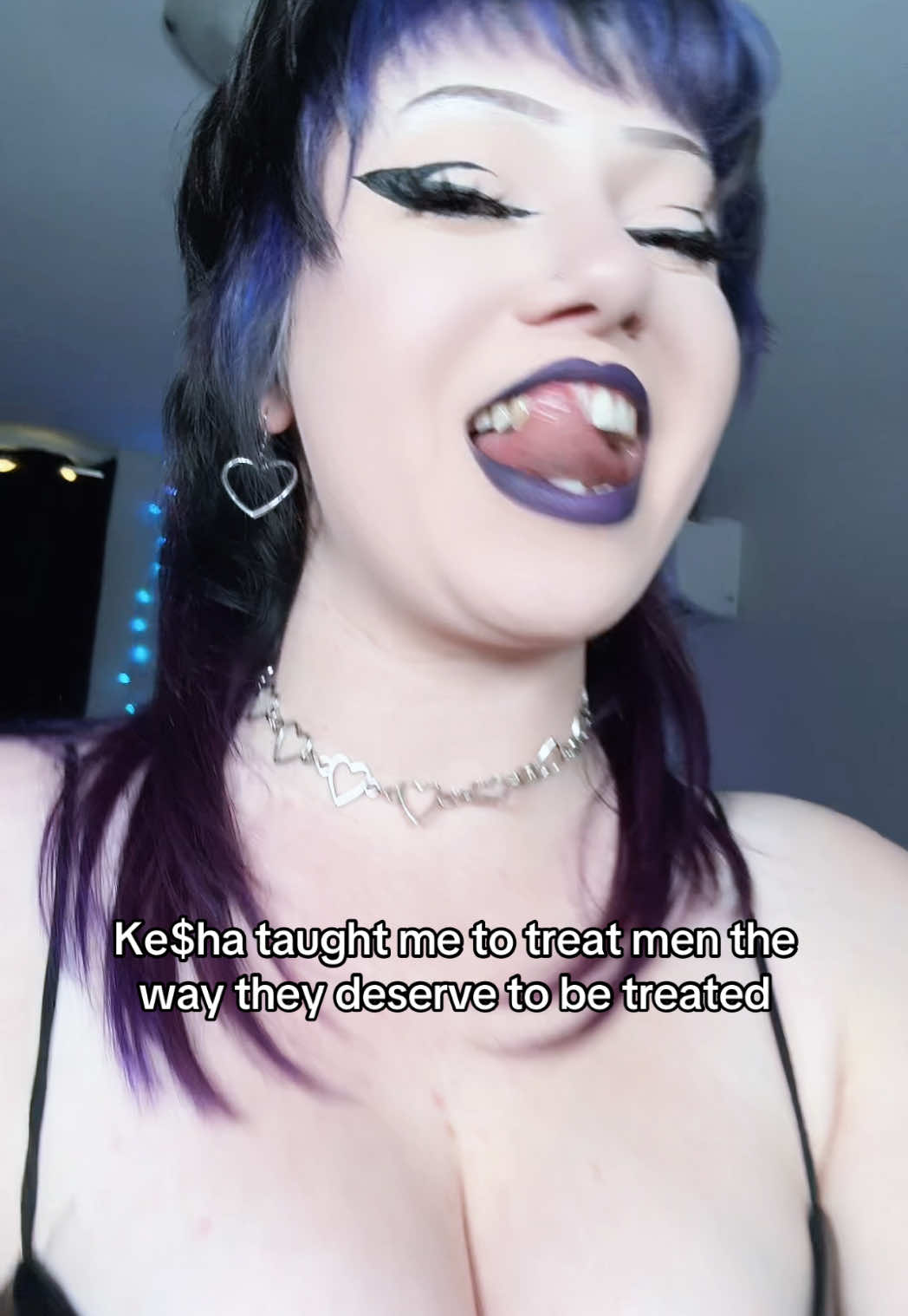 @succubuss.princuss