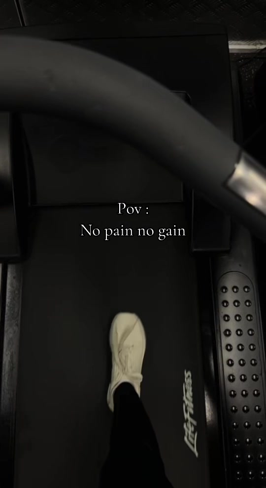 @✵