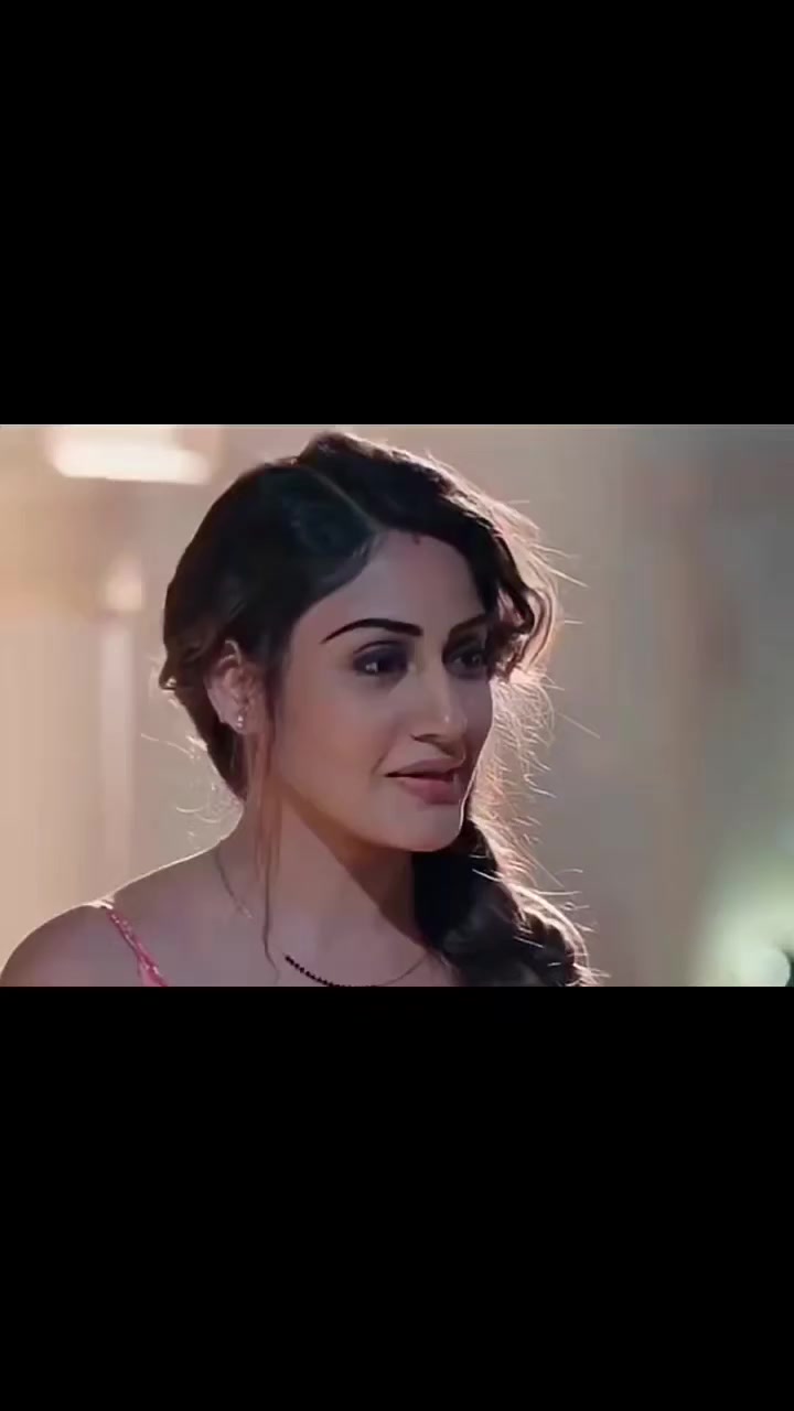 @🍂Surbhi Chandna🍂