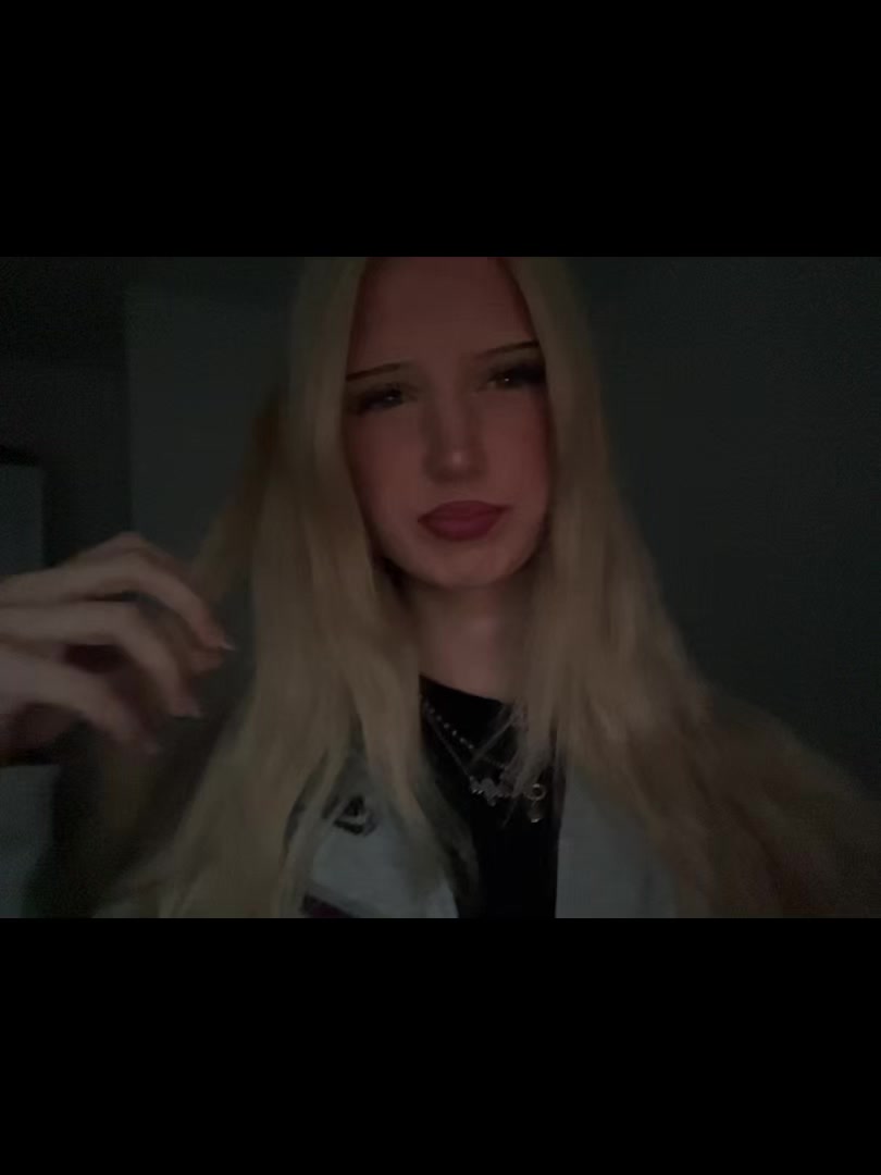 @huzzilyy