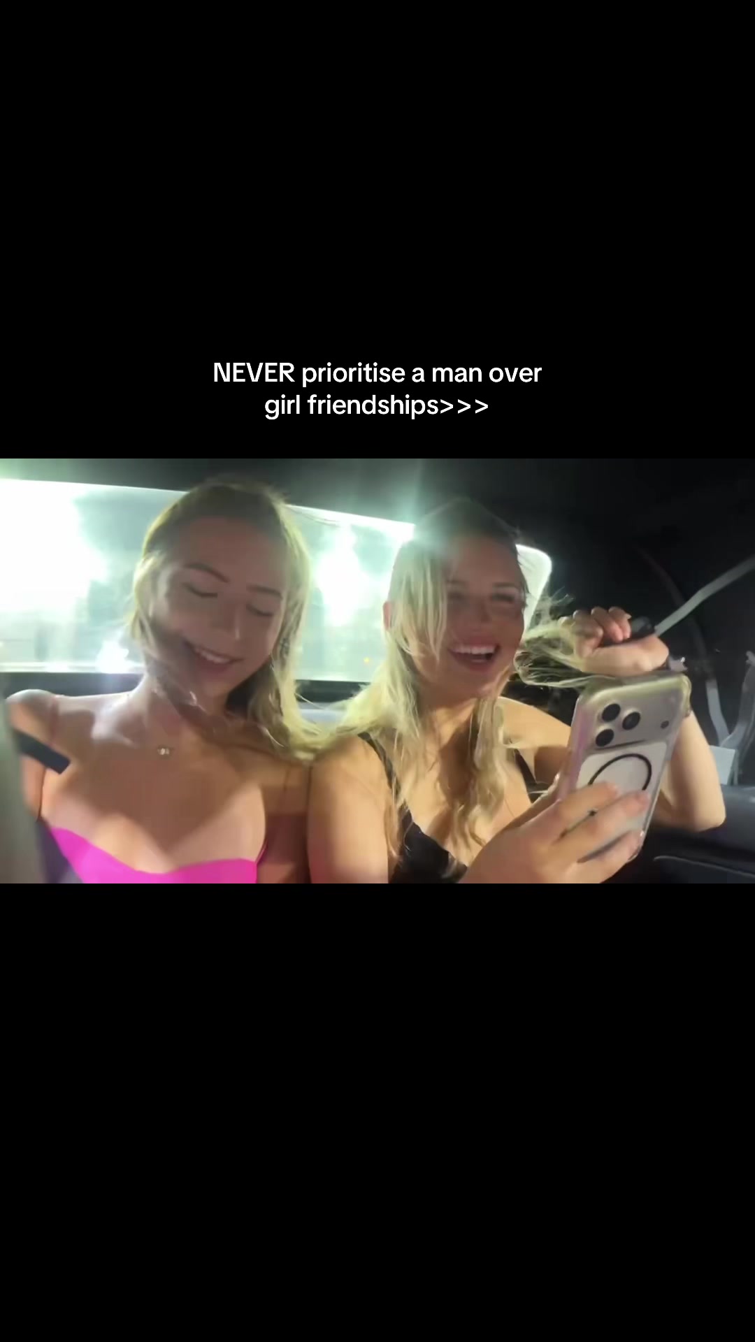 @Lauramietlicka
