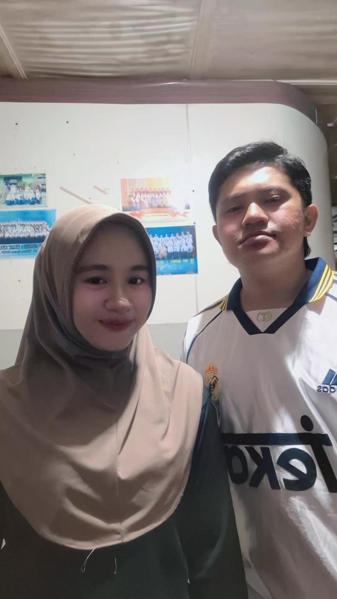 @Riskaaa