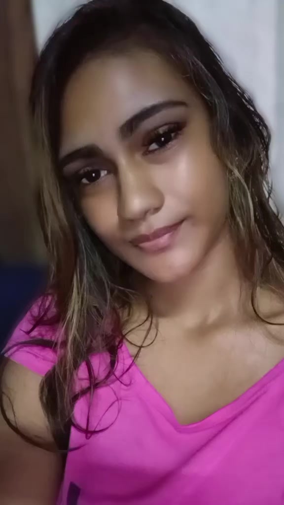 @Nisha🥀🧸🖤