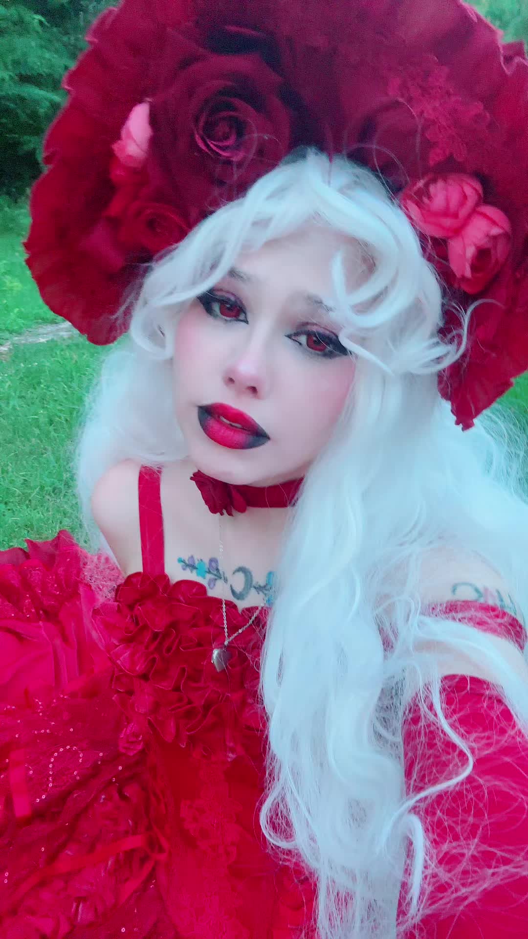 @SkyeOpheliaWarwick