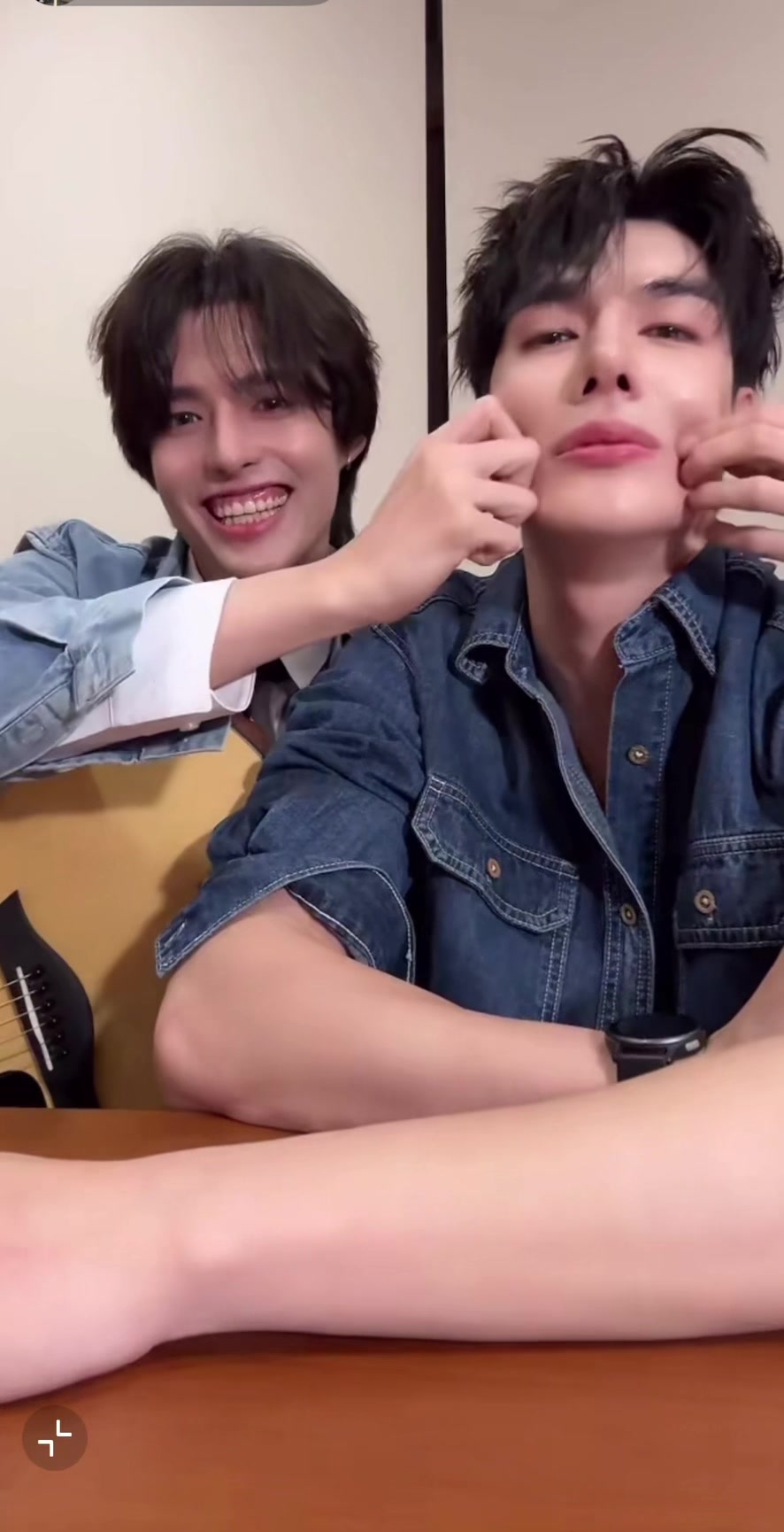 @ฟังเข้าใจแต่ไม่รู้สึก