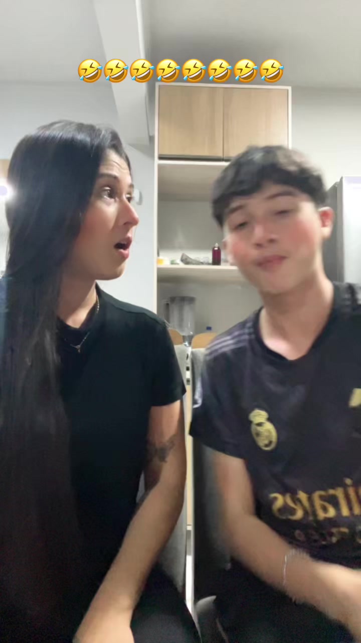 @Fam&iacute;lia da Com&eacute;dia💙