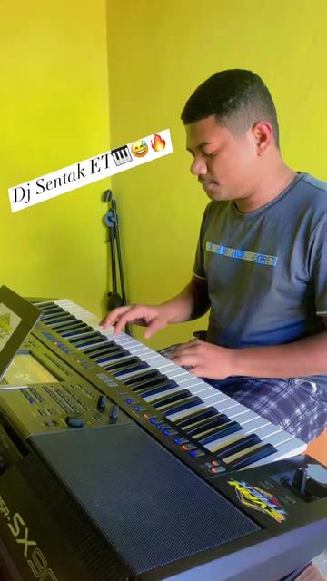 @Evan Taek🎹🎤🇮🇩