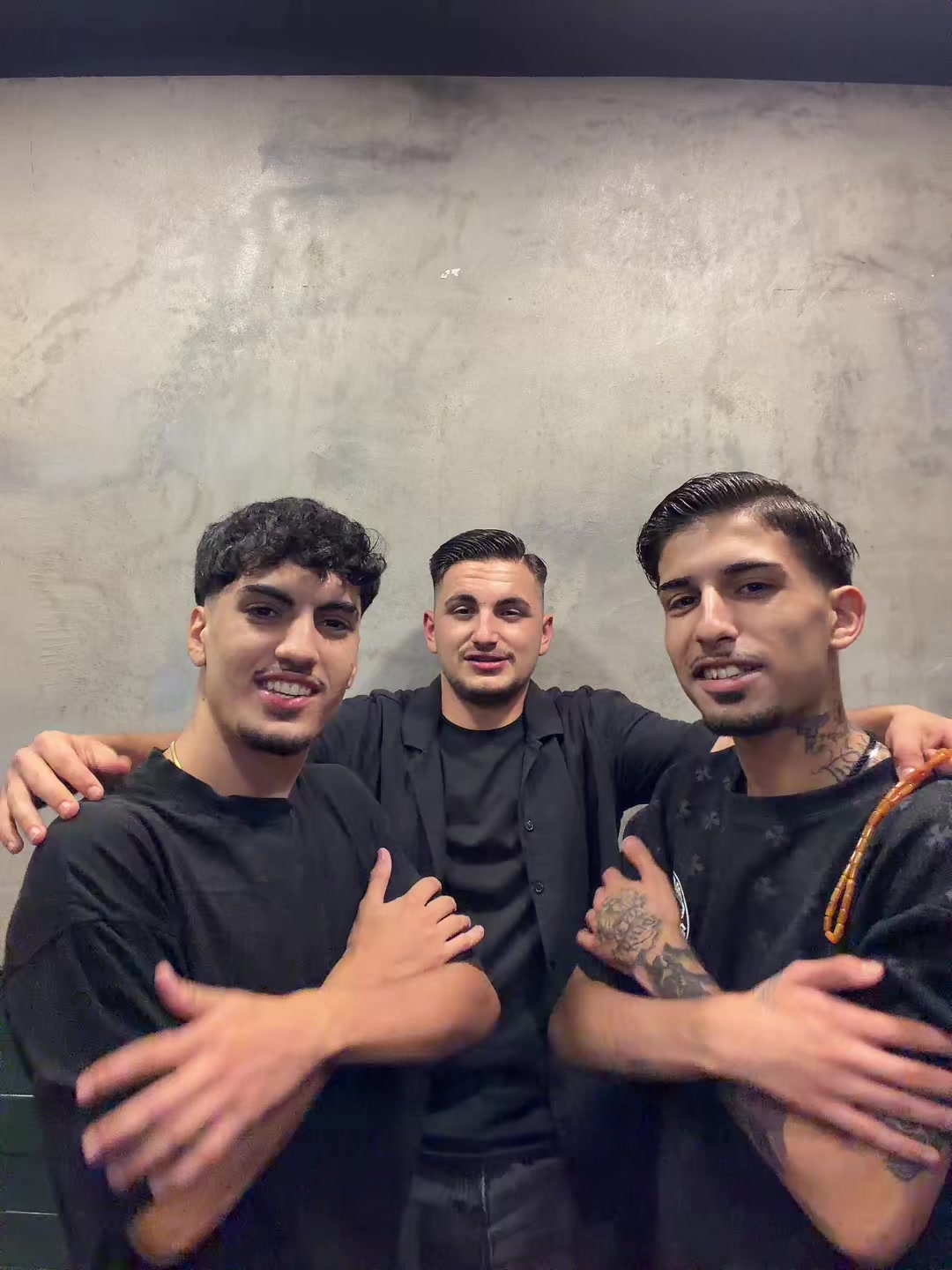 @KELEŞ•
