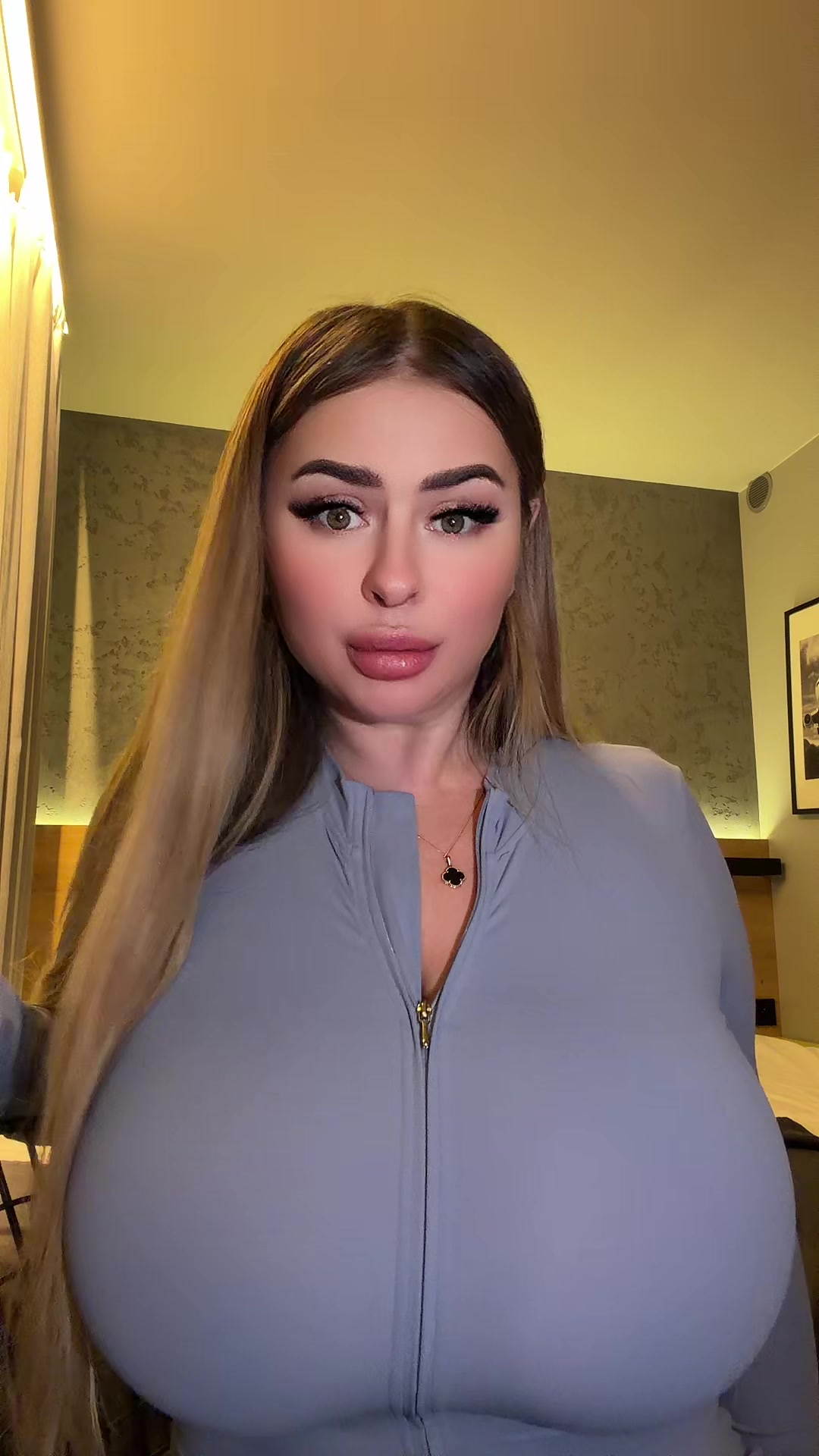 @Mari_mari_2001_