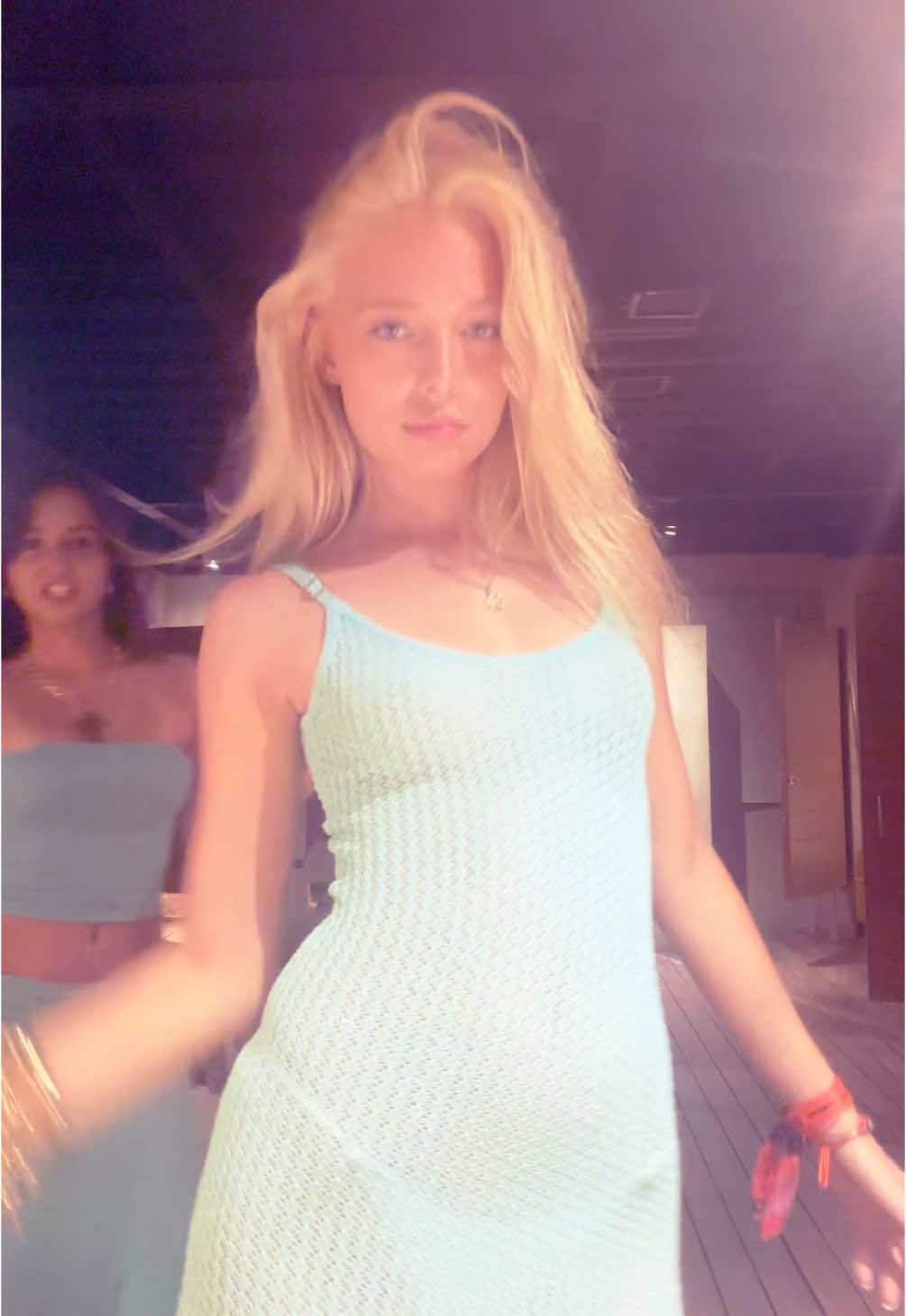 @taralumulholland