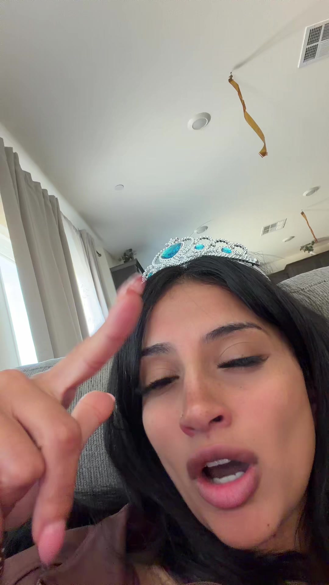 @Maria