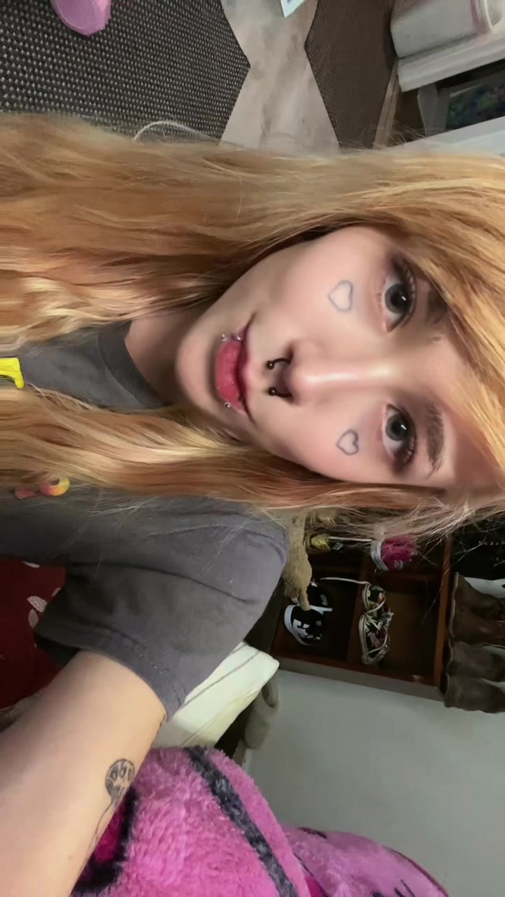 @Gothic Hippie