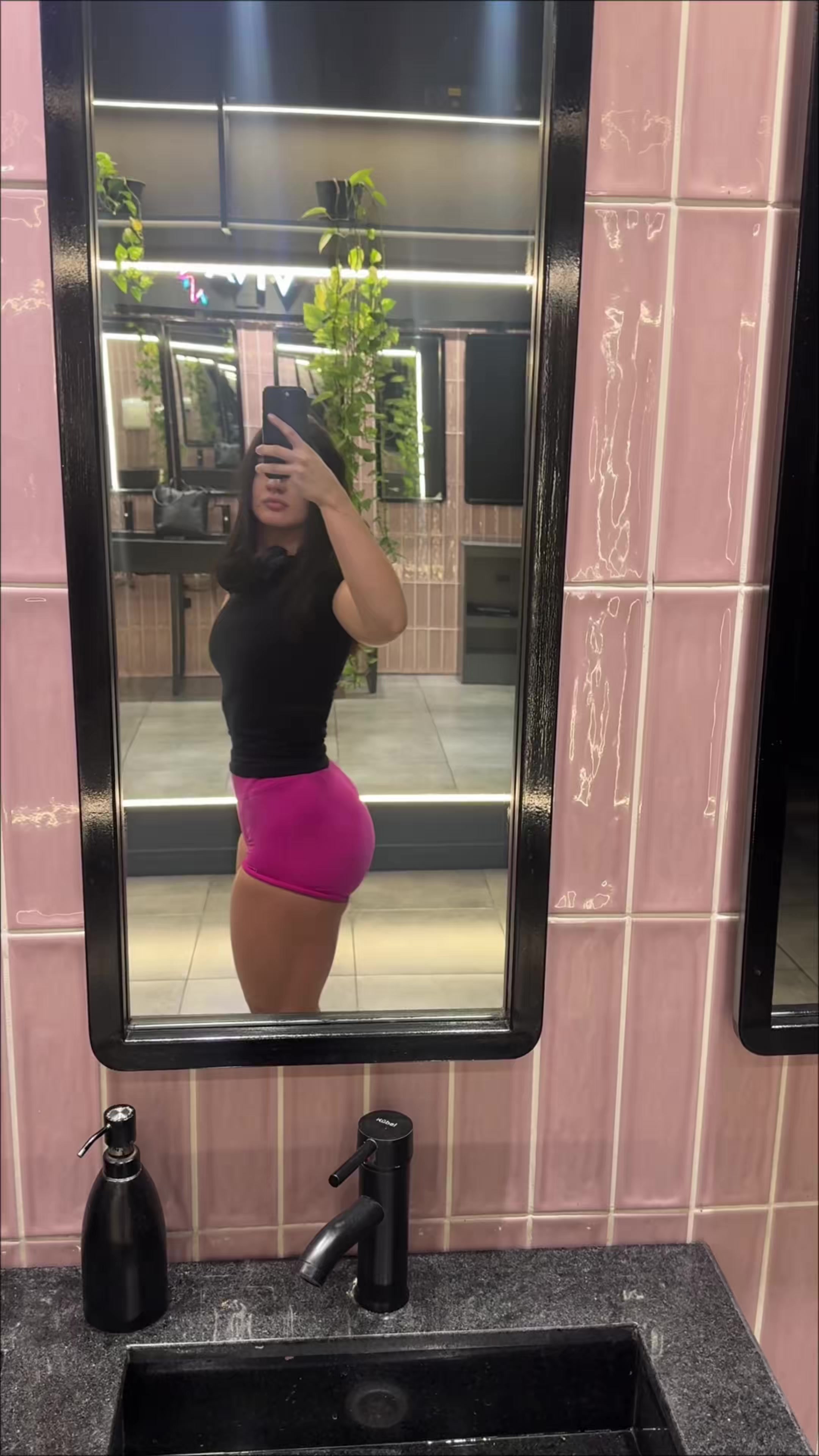@victoriavuccas