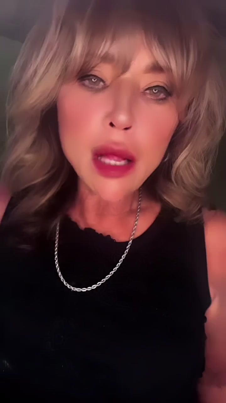 @4everAmber