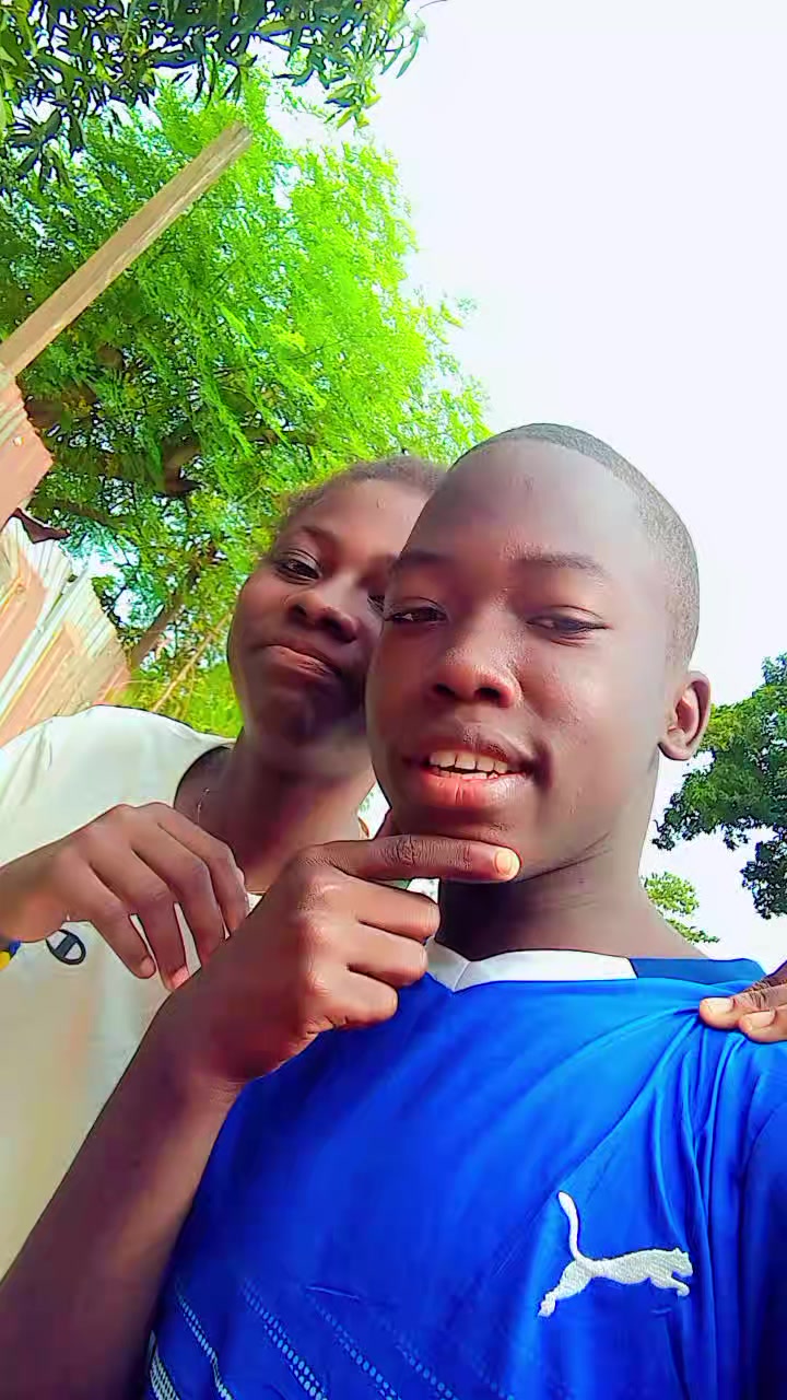 @Junior Ya&iuml;nam