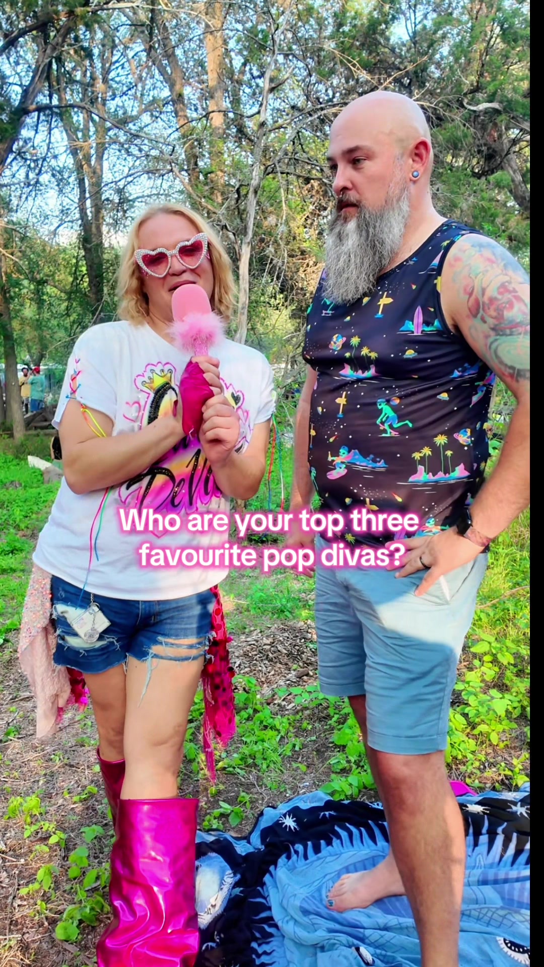 @Carli de Ville | Pop Culture
