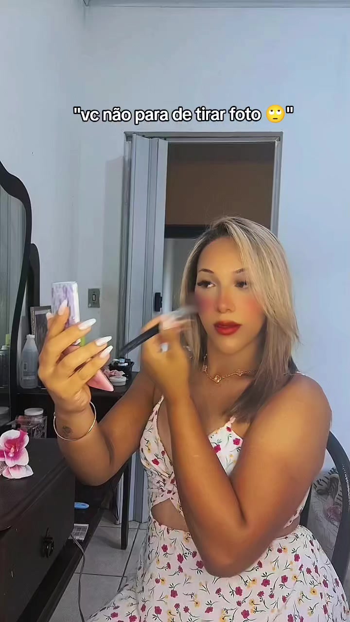 @Lara Alves 🌸