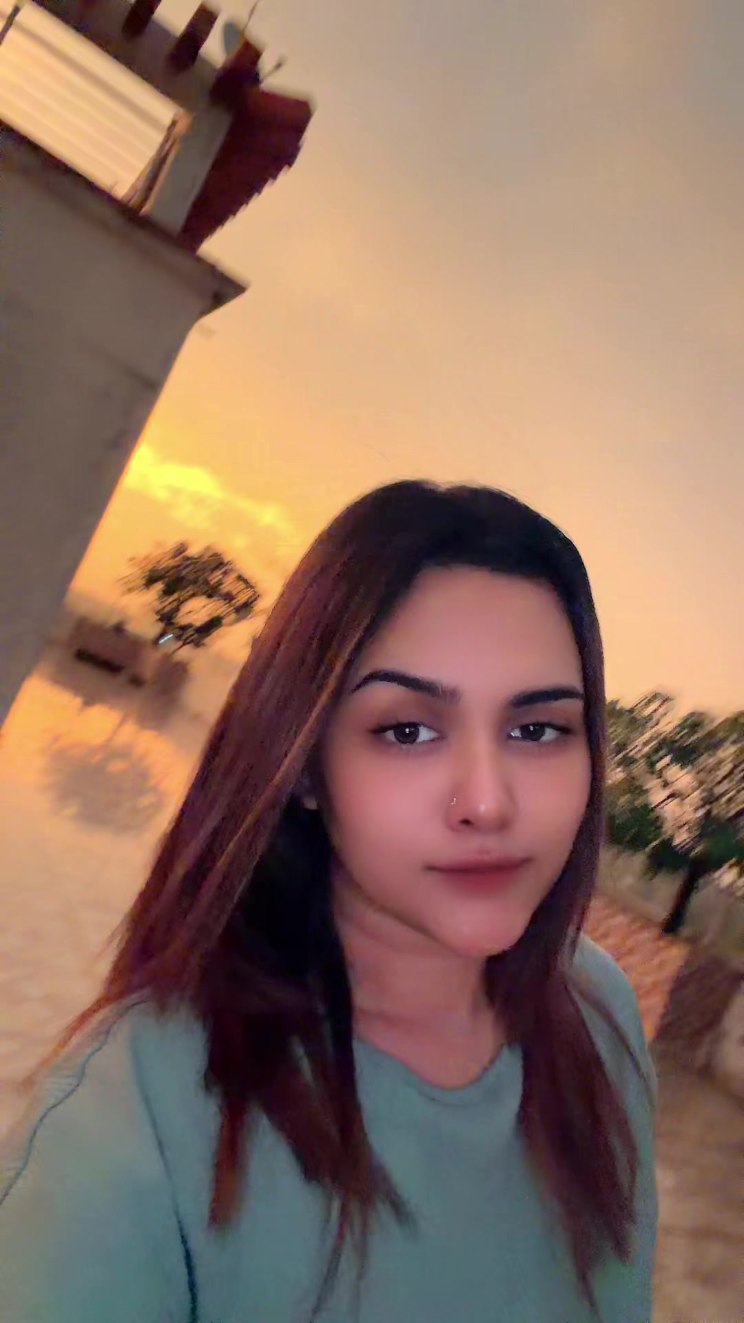 @🦋 zÅʀÅ 🦋