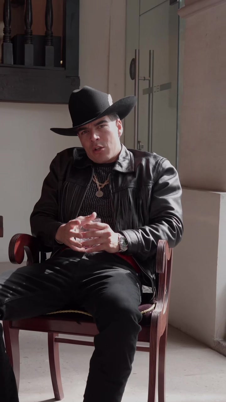 @El Ángel Del Corrido