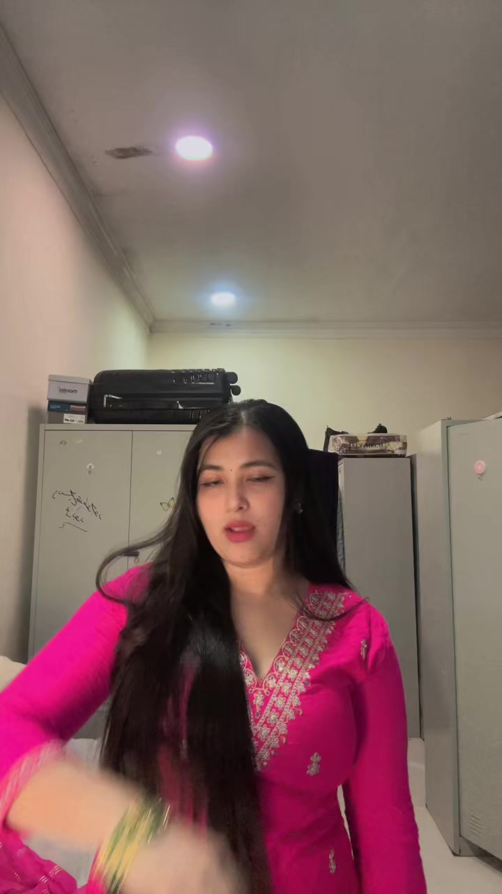 @@rena🖤