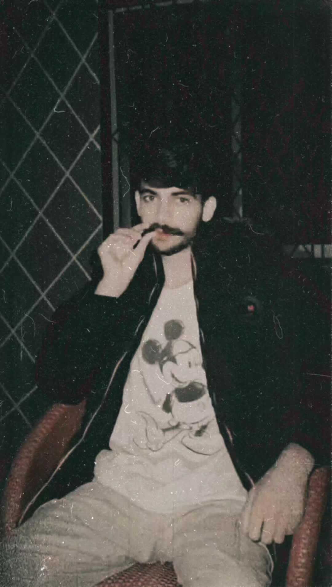 @راجہ🍂